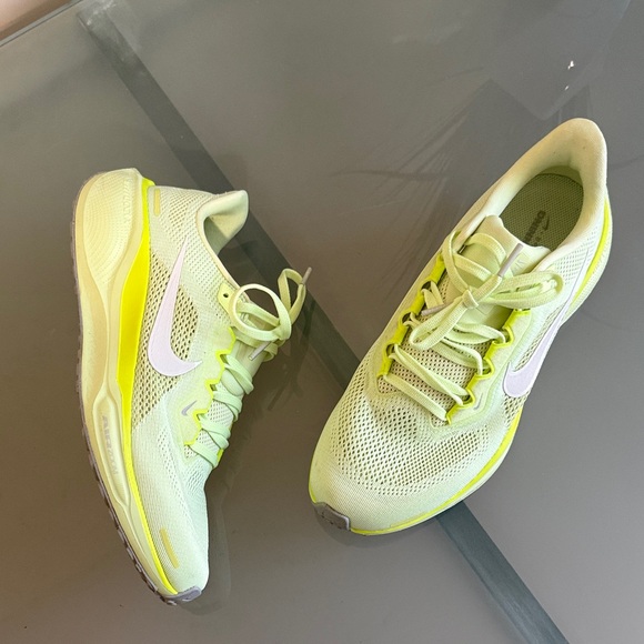 Nike Shoes - Nike Women's Air Zoom Pegasus Sneakers Running Shoes Size 10